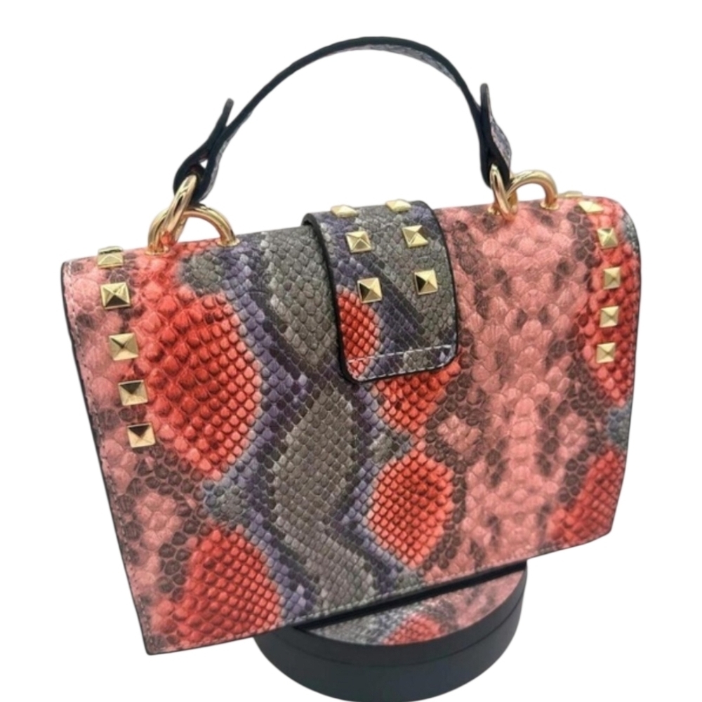 NWOT Studded Snakeskin Women's Bag + Pouch Set - Picture 5 of 16